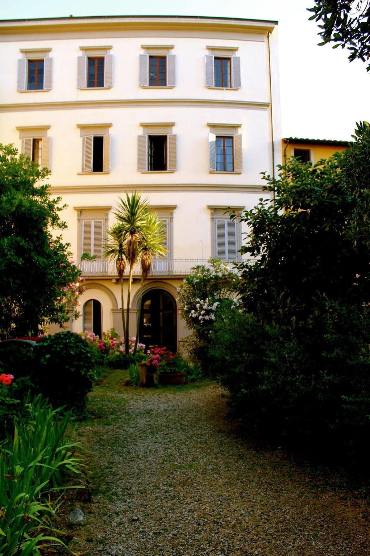 Residenza D'Epoca Al Numero 8 Флоренция Экстерьер фото